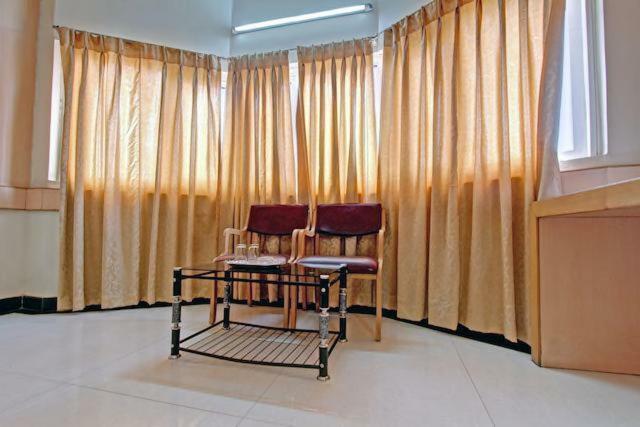 Bharati Lodge هوبلي المظهر الخارجي الصورة